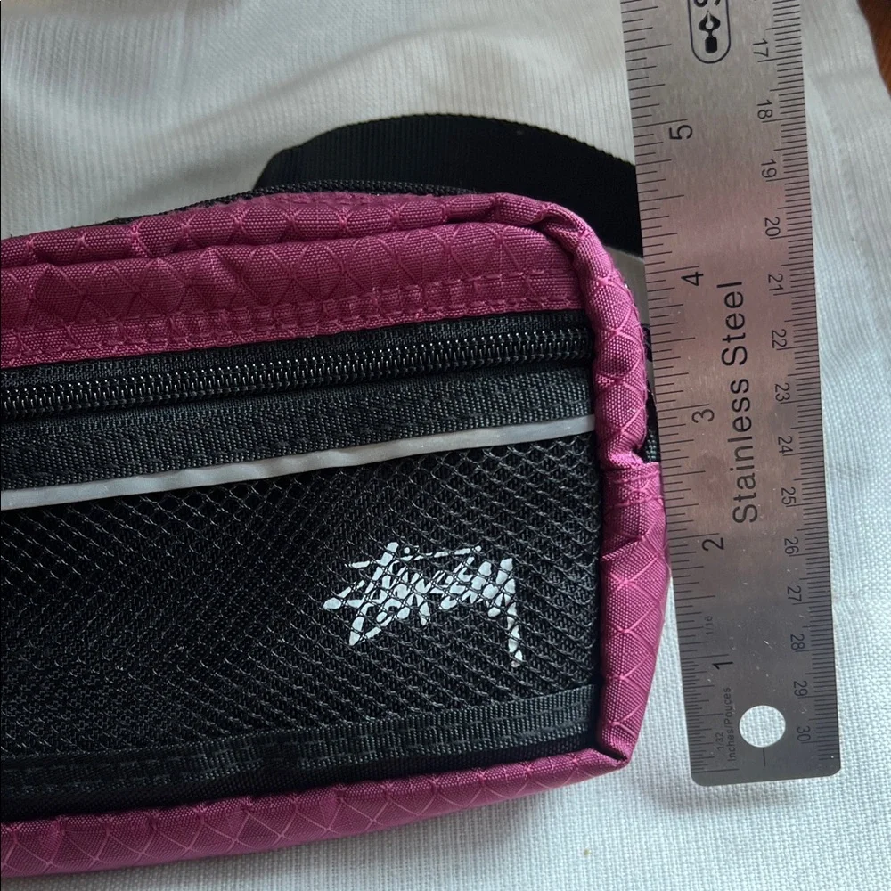 Stussy Diamond Ripstop Pouch Berry - Picture 13 of 14